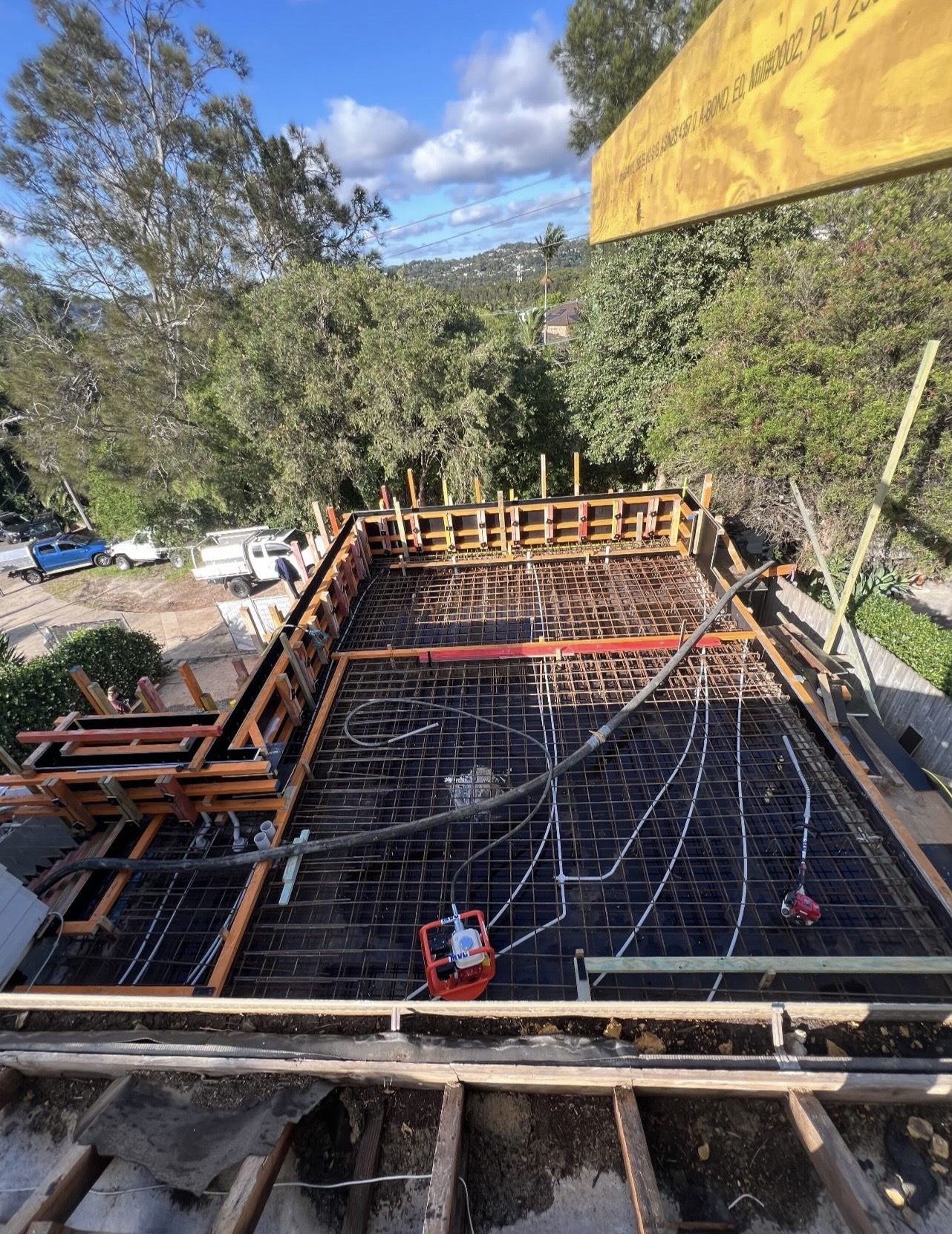 Formwork and steel reinforcement mesh set up for a suspended slab pour